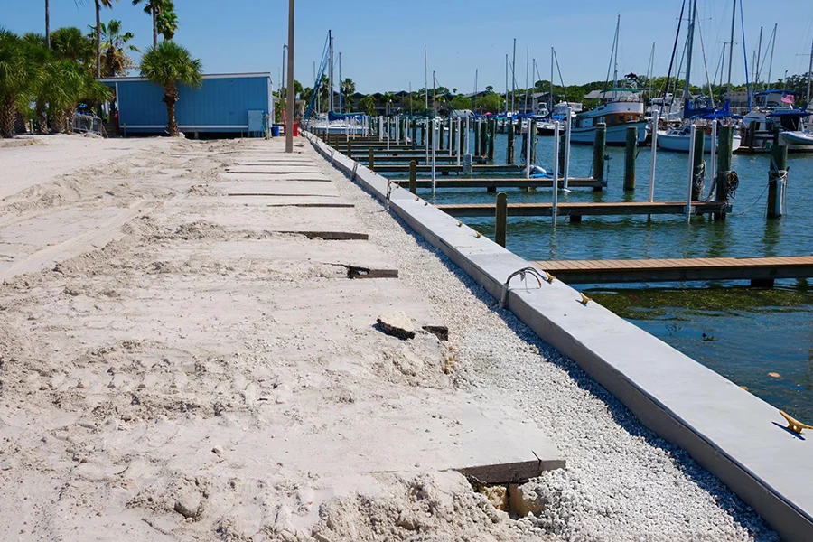 Seawall Repair Professionals in Auburndale FL